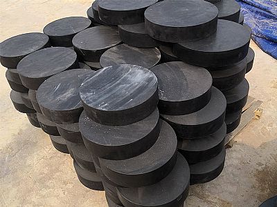萧县板式橡胶支座由若干层橡胶片与薄钢板经加压硫化
